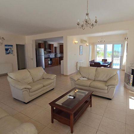 Villa Dafni Paralimni Exteriér fotografie